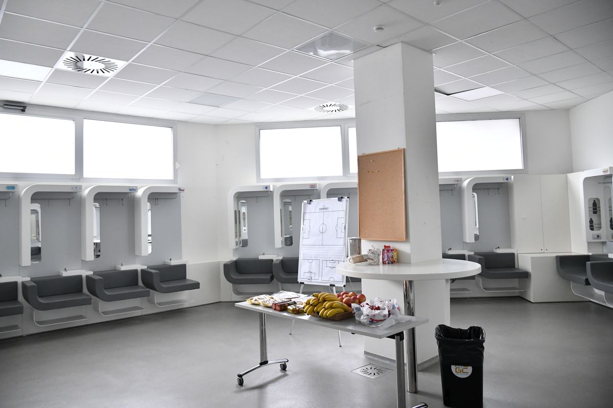 Stadion și vestiar san Marino