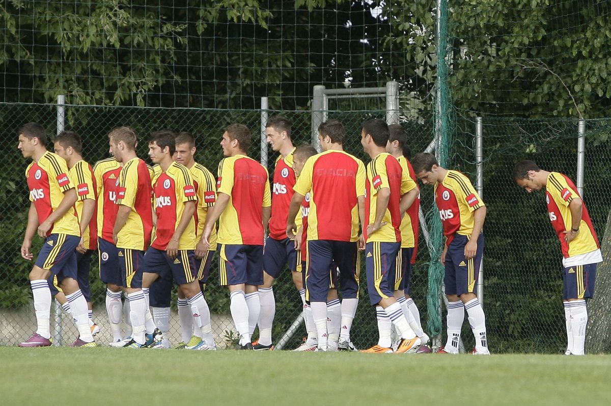 Ultima oară în San Marino s-a lăsat cu un scandal „nuclear”! Vedetele României, excluse chiar înainte de meci: „Ce credeți, că am băut?” » Imagini din arhiva GSP