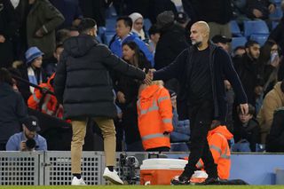 Cluburile din Manchester pregătesc revoluția » City și United se duelează pentru semnătura jucătorului