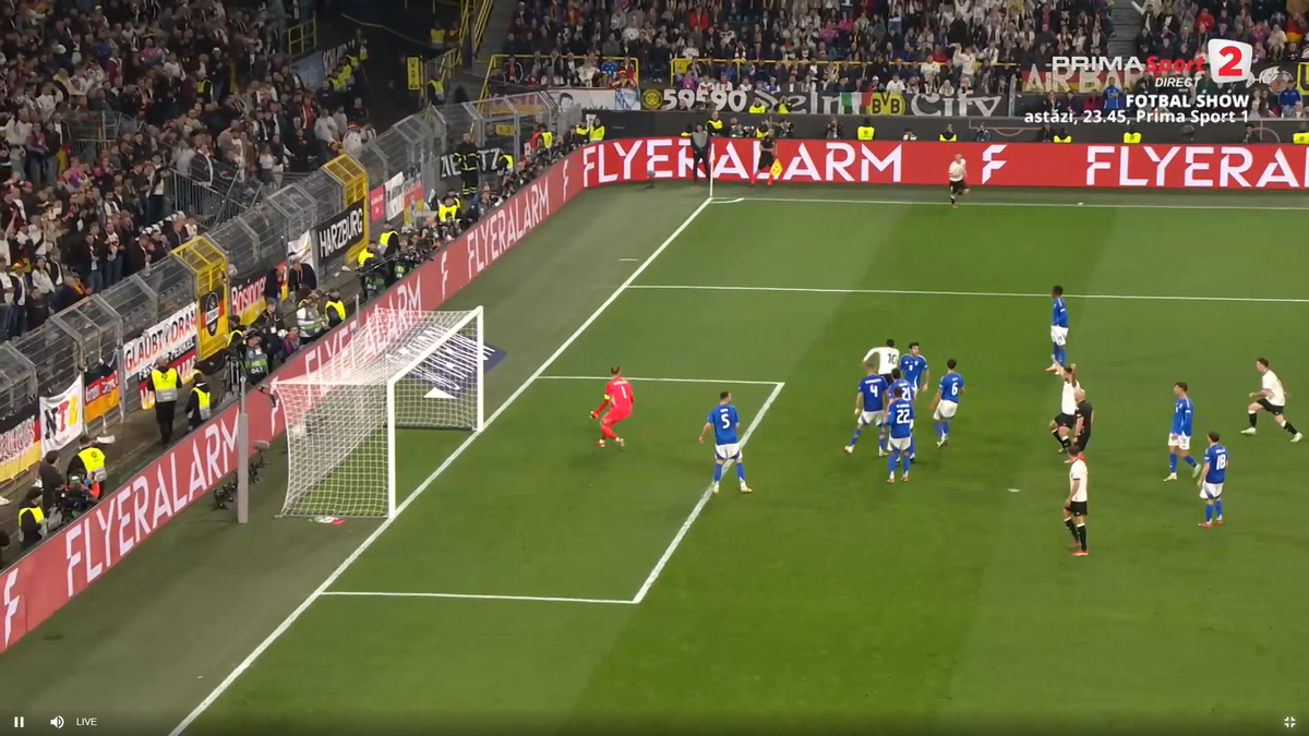 Germania, gol ANTOLOGIC în poarta Italiei » Așa ceva nu s-a mai văzut: inclusiv camerele TV au fost surprinse