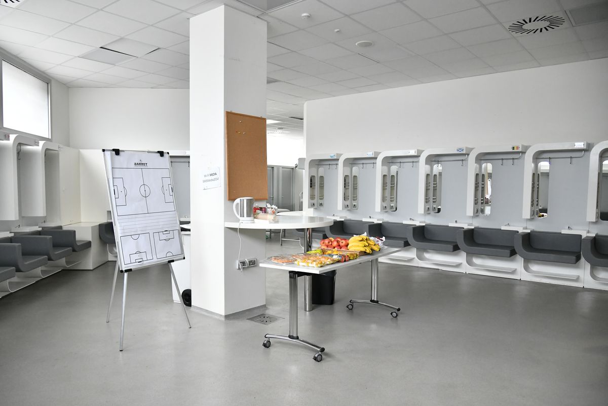 Stadion și vestiar san Marino