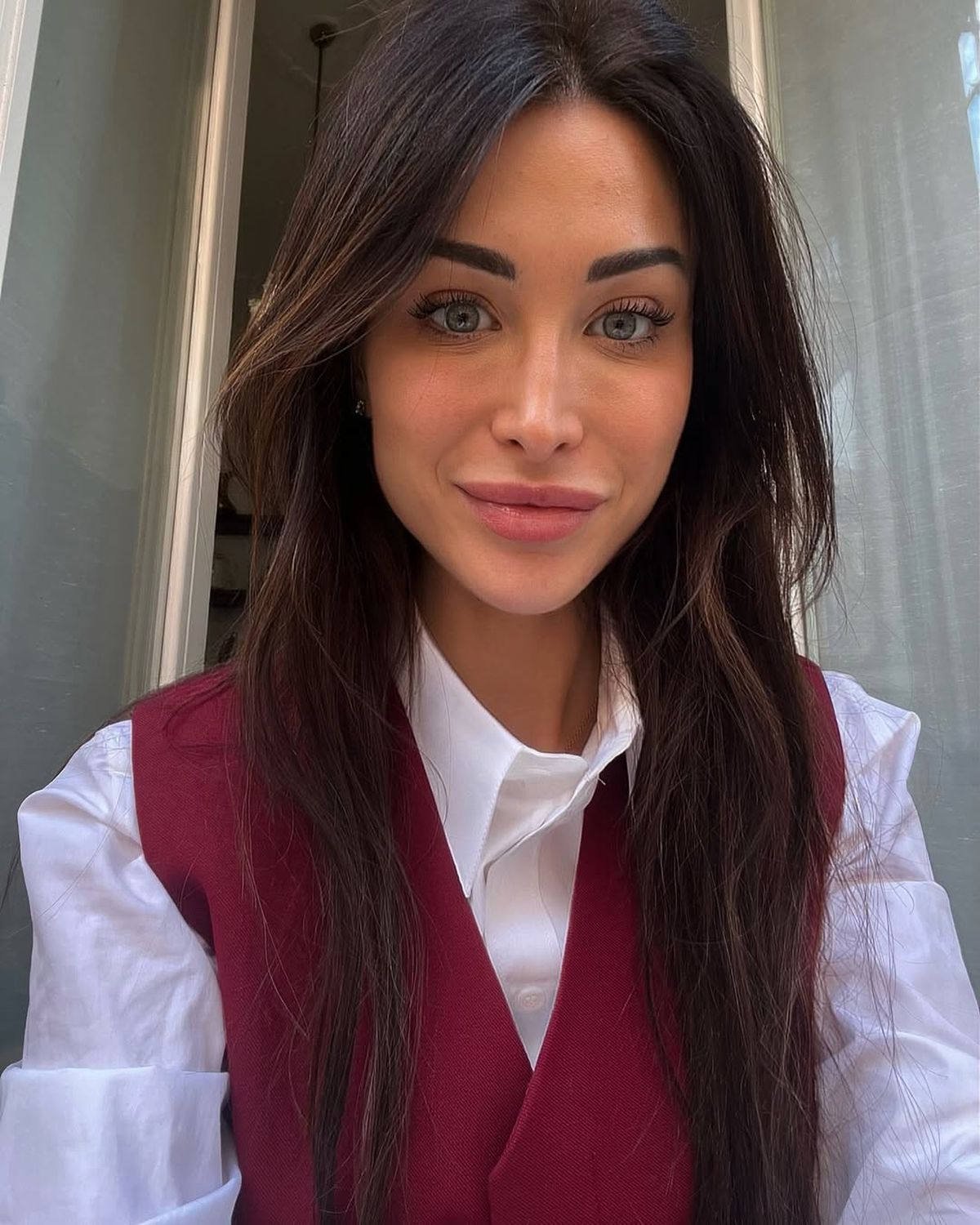 Anna a devenit doctoriță cu acte în regulă și a sărbătorit cu soțul fotbalist: „Nu știam dacă voi termina examenele la timp! Femeilor, visați măreț!”