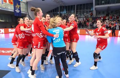 Revelația Podravka a mai făcut un mic miracol » Victorie la ultima fază în play-off-ul pentru sferturile Ligii Campionilor la handbal feminin