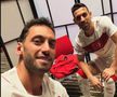Hakan Calhanoglu (stânga) și Irfan Can Kahveci (dreapta), în noul echipament al Turciei / Sursă foto: Instagram