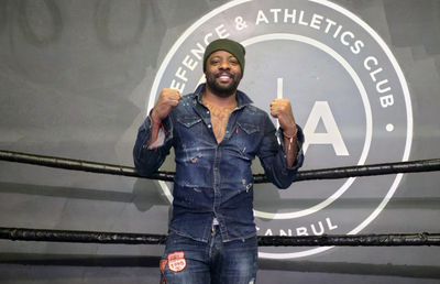 Rebelul Pascal Nouma, rupt între două iubiri înainte de România - Turcia: „Sunt mama și tata” » Ce îi așteaptă pe „tricolori” la Istanbul: „Este «Mecca» fotbalului”