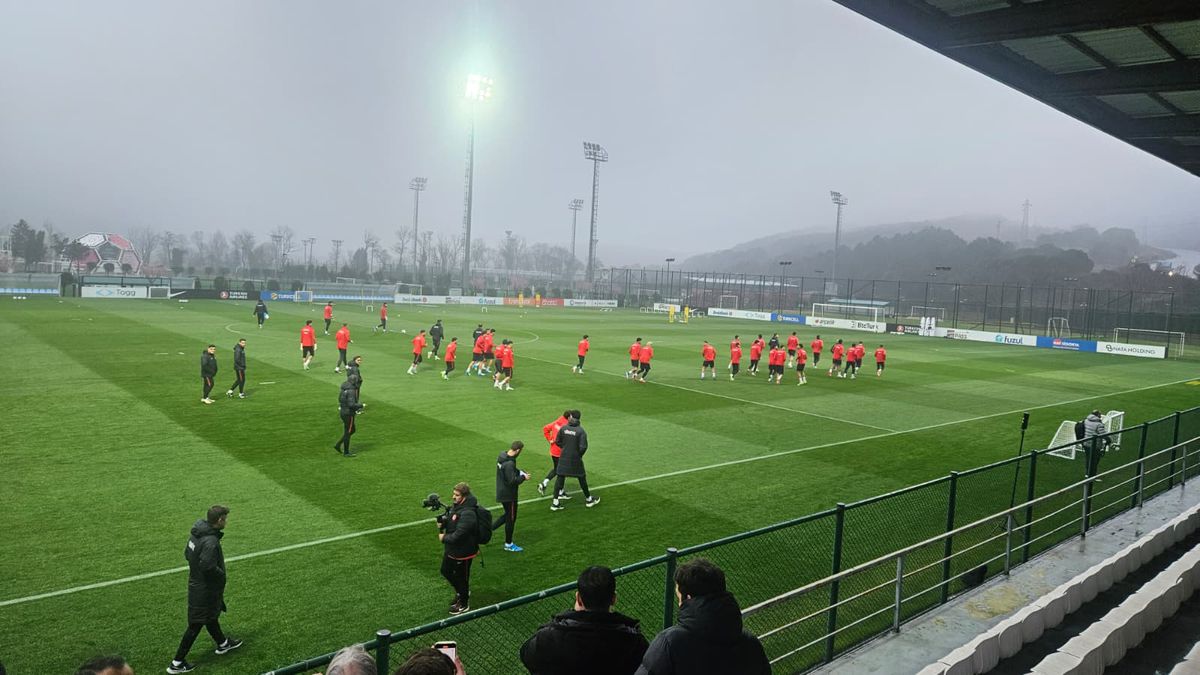 Arda Guler, absent de la antrenamentul lui Montella! Ultimele detalii de la baza Turciei: 3 jucători cu probleme, unul urmează să fie trimis acasă, altul e în mare pericol