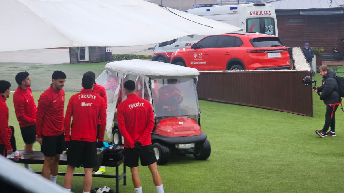 Arda Guler, absent de la antrenamentul lui Montella! Ultimele detalii de la baza Turciei: 3 jucători cu probleme, unul urmează să fie trimis acasă, altul e în mare pericol