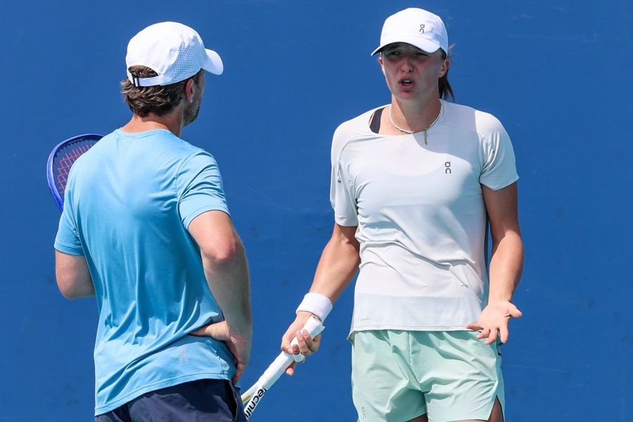 Iga Swiatek, amplu interviu într-o perioadă complicată a carierei sale: „Internetul nu funcționează logic. Nu oferă spațiu pentru a face greșeli sau timp pentru a înțelege ceva”