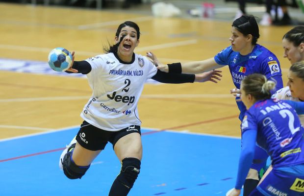 COVID-19. Jucătorii se revoltă după noua decizie FRH: „Când banii vorbesc mai mult decât sănătatea sportivilor”