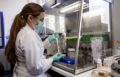 EXCLUSIV. Scandal în urma unui test pozitiv de COVID-19 » Cristi Balaj: „Am intrat în contact cu persoana infectată”