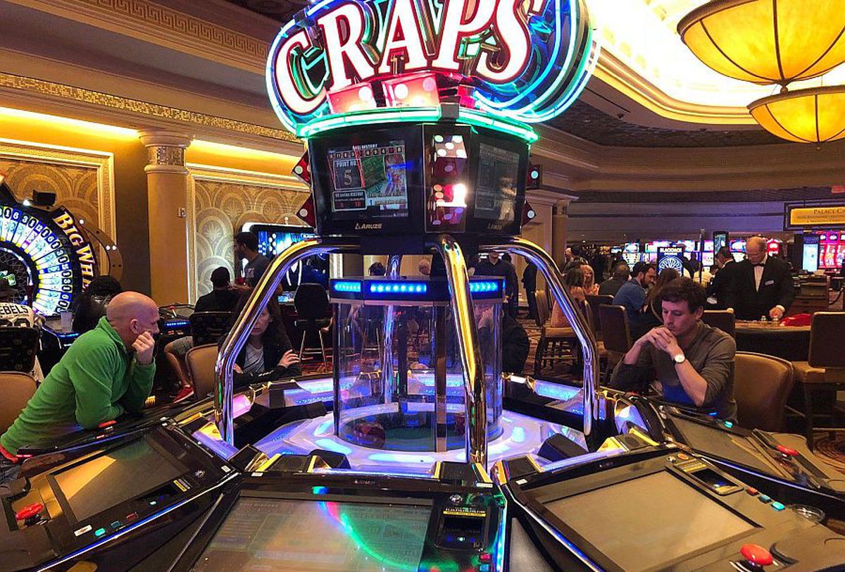 COVID-19. Primarul din Las Vegas, propunere incredibilă: „Aici nu e China! Trebuie să redeschidem cazinouri, stadioane, TOT!”