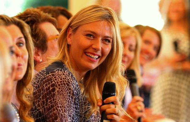 „Primesc și eu un Porsche?!” » Maria Sharapova, abordată de un jucător celebru. Replica dată în hohote de râs