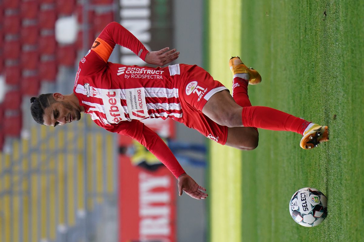 UTA - Hermannstadt 0-1 » Surpriză mare în play-out, după un gol improbabil! Clasamentul actualizat