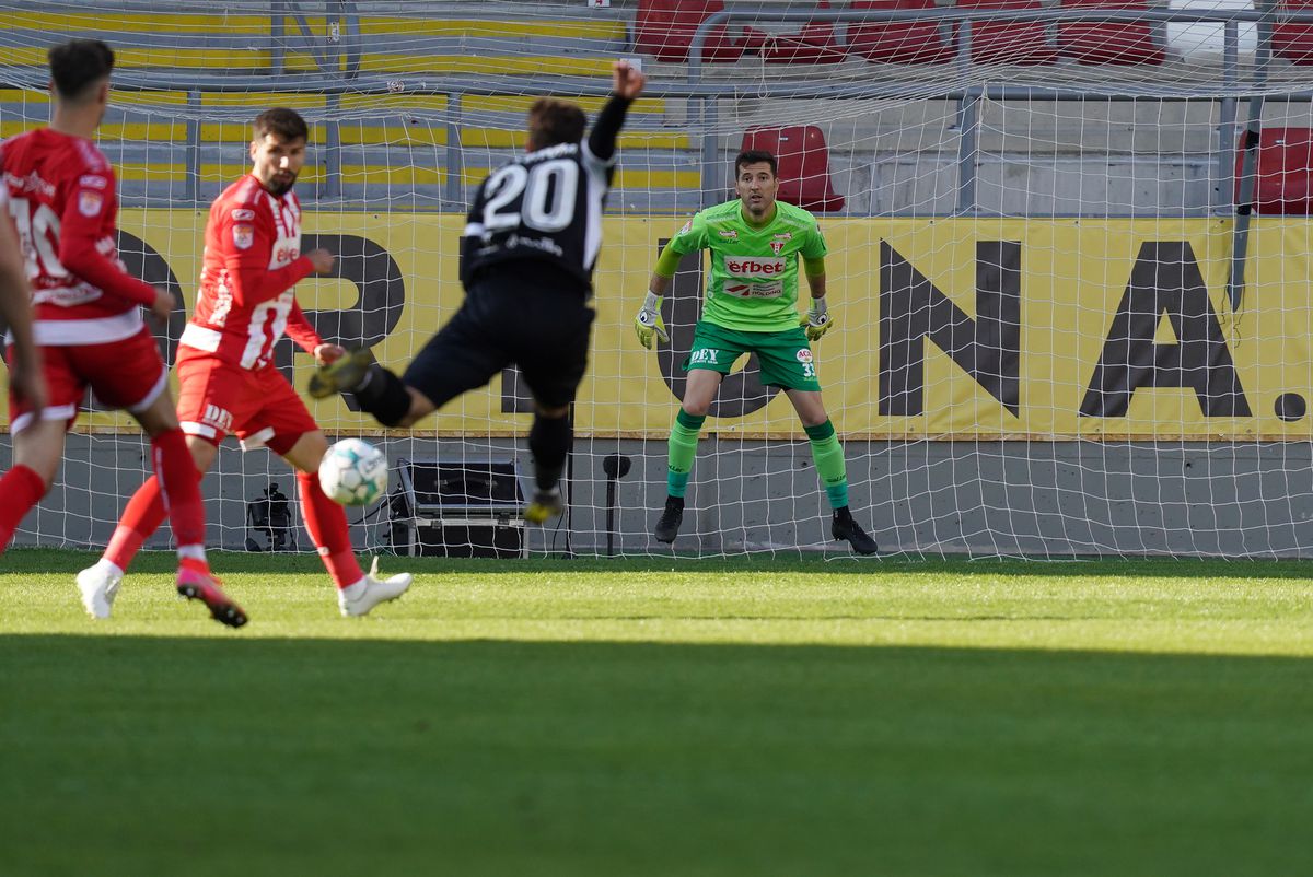 UTA - Hermannstadt 0-1 » Surpriză mare în play-out, după un gol improbabil! Clasamentul actualizat