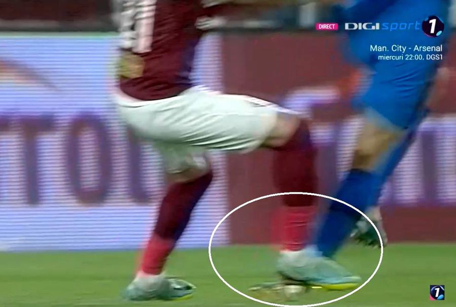 Conferință de presă de TREI ORE a lui Kyros Vassaras, șeful arbitrajului românesc. Cum explică fazele controversate din Liga 1