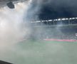 Start întârziat cu 7 minute în Rapid - FCSB » Artificii, fumigene și un apel disperat la stație