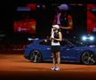 Iga Swiatek duce acasă un Porsche de peste 200.000 de euro, după triumful cu Sabalenka în finala de la Stuttgart