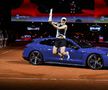 Iga Swiatek duce acasă un Porsche de peste 200.000 de euro, după triumful cu Sabalenka în finala de la Stuttgart