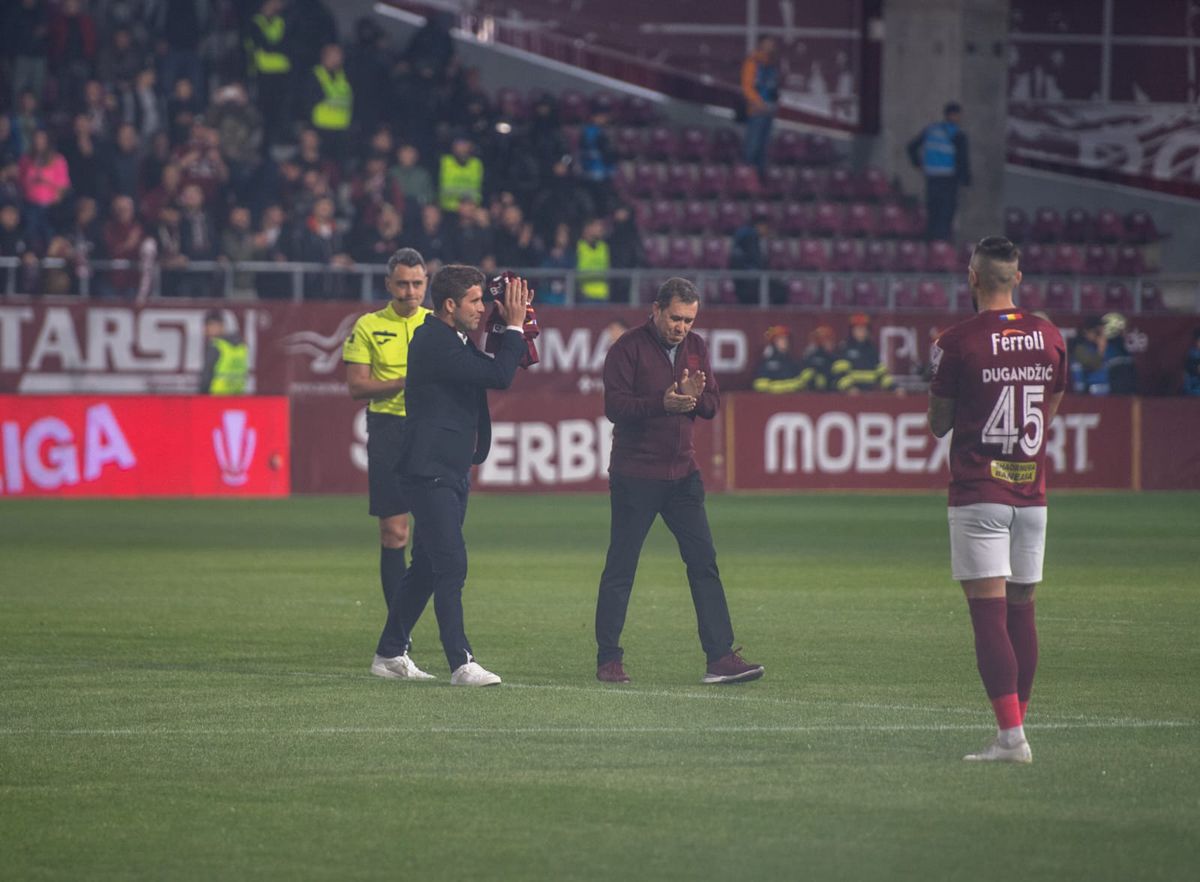 RAPID - FCSB. Cele 3 schimbări de la pauză l-au șocat pe comentatorul TV: „Becali se pricepe la fotbal cum mă pricep eu la brânză! Stupidă decizie”