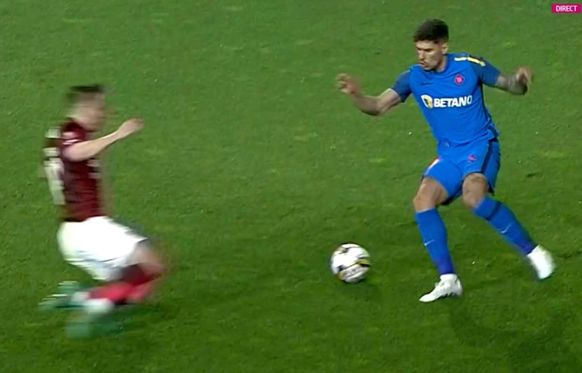 Florinel Coman a apărut cu tibia „împachetată” după Rapid - FCSB. Ironii acide: „Feșnic a arbitrat super! Ați văzut cum am sărit trei metri, nu?”