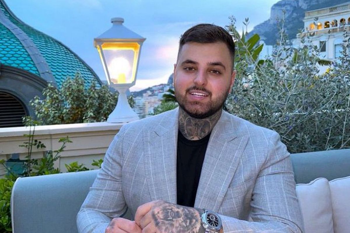 Adrian Mititelu Jr. explică de ce a ajuns în spital: „Câteva minute mai târziu și nu mai aveau ce face. Am stat 10 ore în comă”