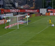 A fost sau nu ofsaid? Golul marcat de Dinamo a fost anulat, dar reluările nu sunt deloc clare