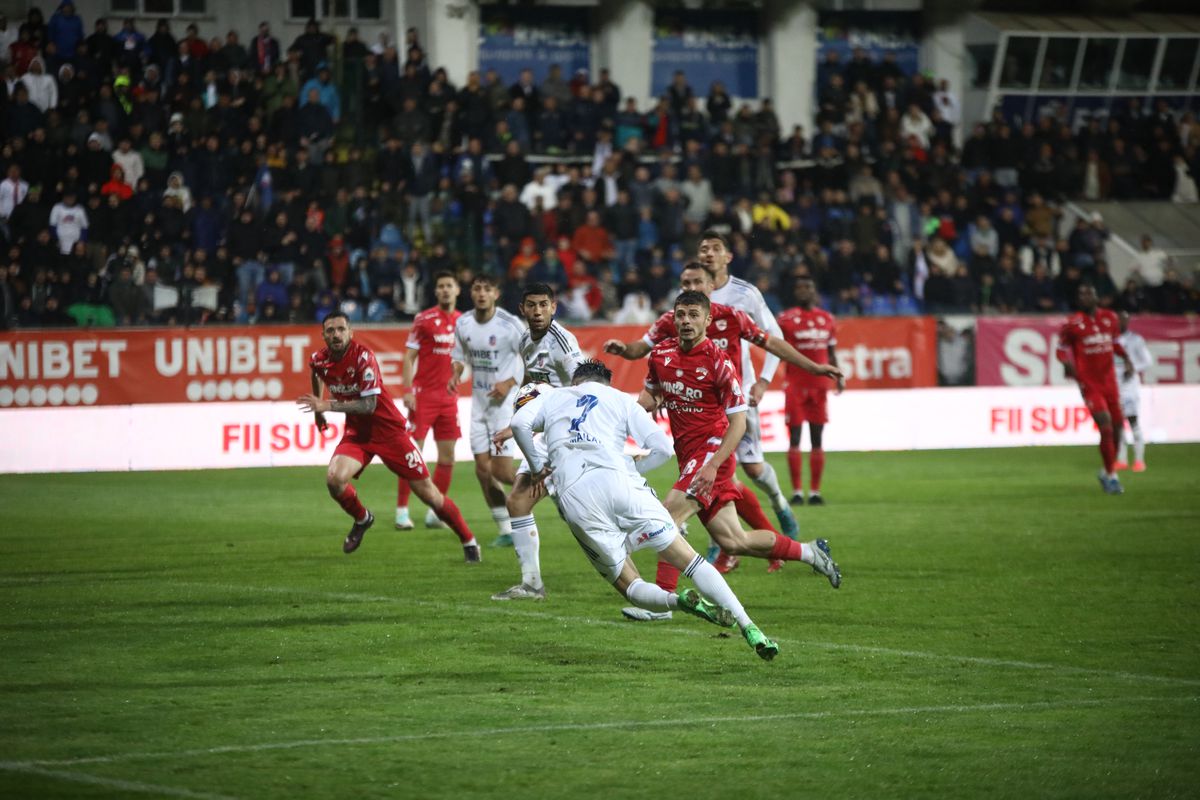 Botoșani - Dinamo, 23 aprilie
