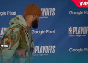 LeBron James a aruncat microfonul și a ieșit din sala de conferințe: „Mă scoate din sărite rahatul ăsta!”