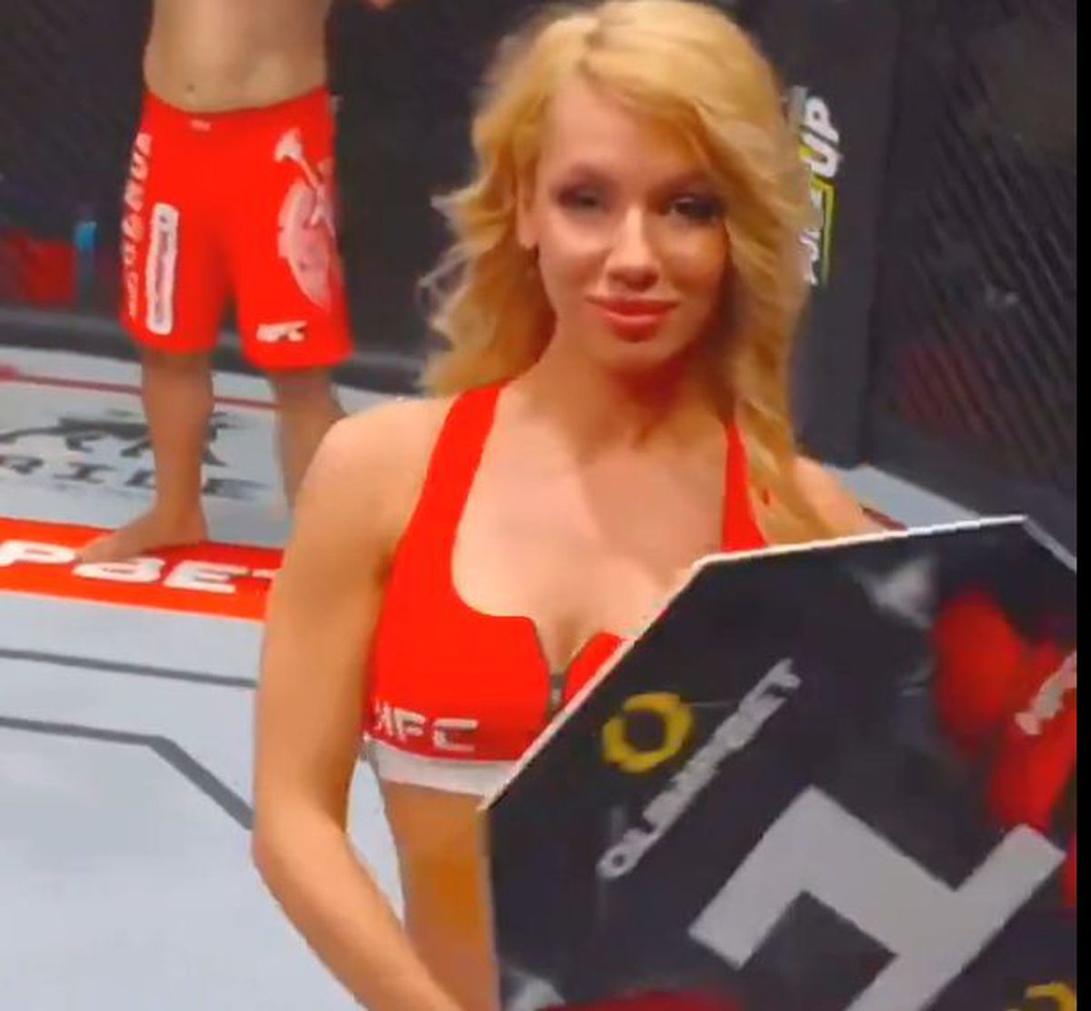 Prima reacție a lui Ali Heibati după ce a fost suspendat pe viață după ce a lovit o ring girl