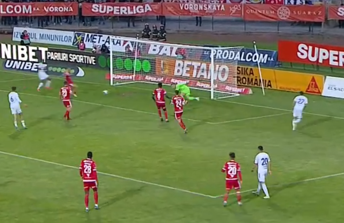 Greșeala lui Velkovski din Botoșani - Dinamo