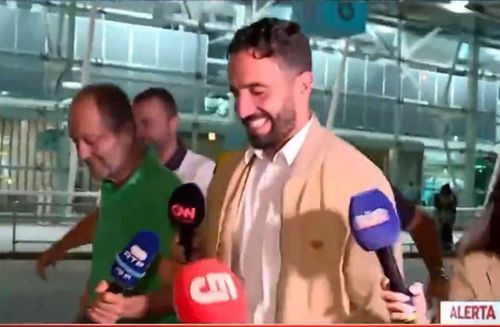 Ruben Amorim (39 de ani), antrenorul celor de la Sporting Lisabona, a fost surprins în timp ce se îmbarca într-un avion spre Londra, pentru a discuta cu șefii clubului West Ham.