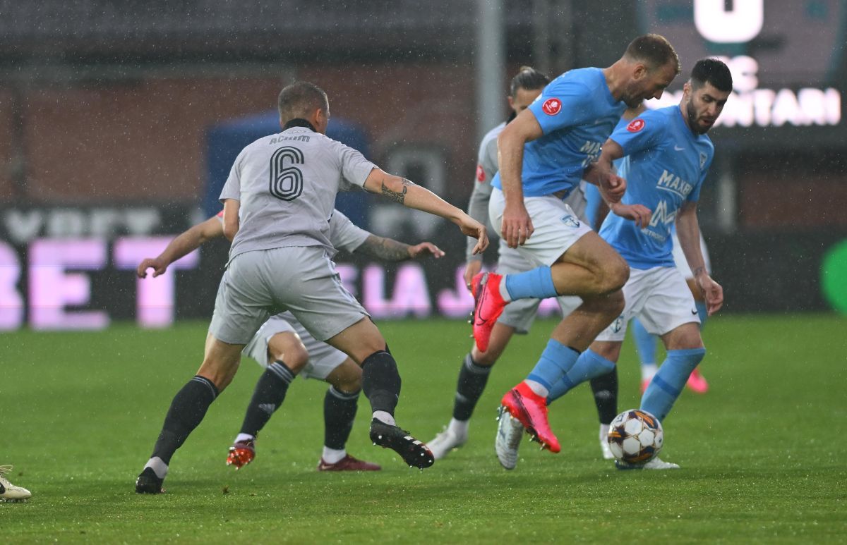 Schimbare à la Gigi în Superligă » L-a scos de pe teren la 27 de minute după ce-l băgase! Explicațiile antrenorului pentru GSP