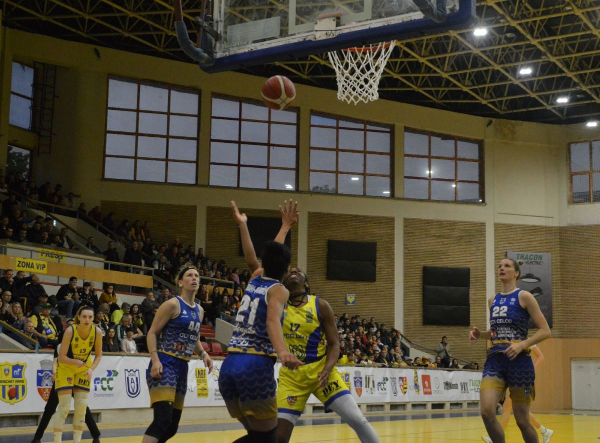 Constanța e campioană în premieră la baschet feminin » A spulberat echipa Aradului chiar la ea acasă