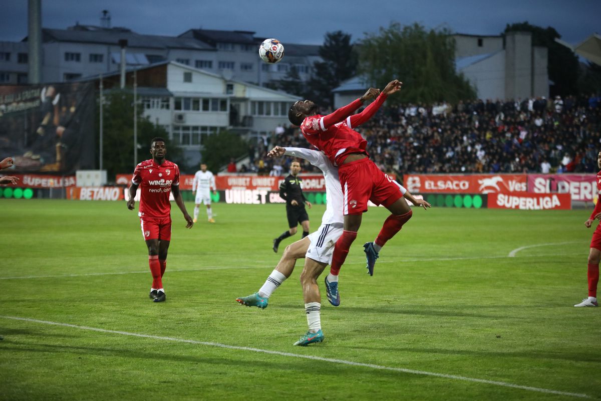 Mesaj virulent al jucătorilor lui Dinamo: „Deja e penibil, ceva nu e în regulă!”