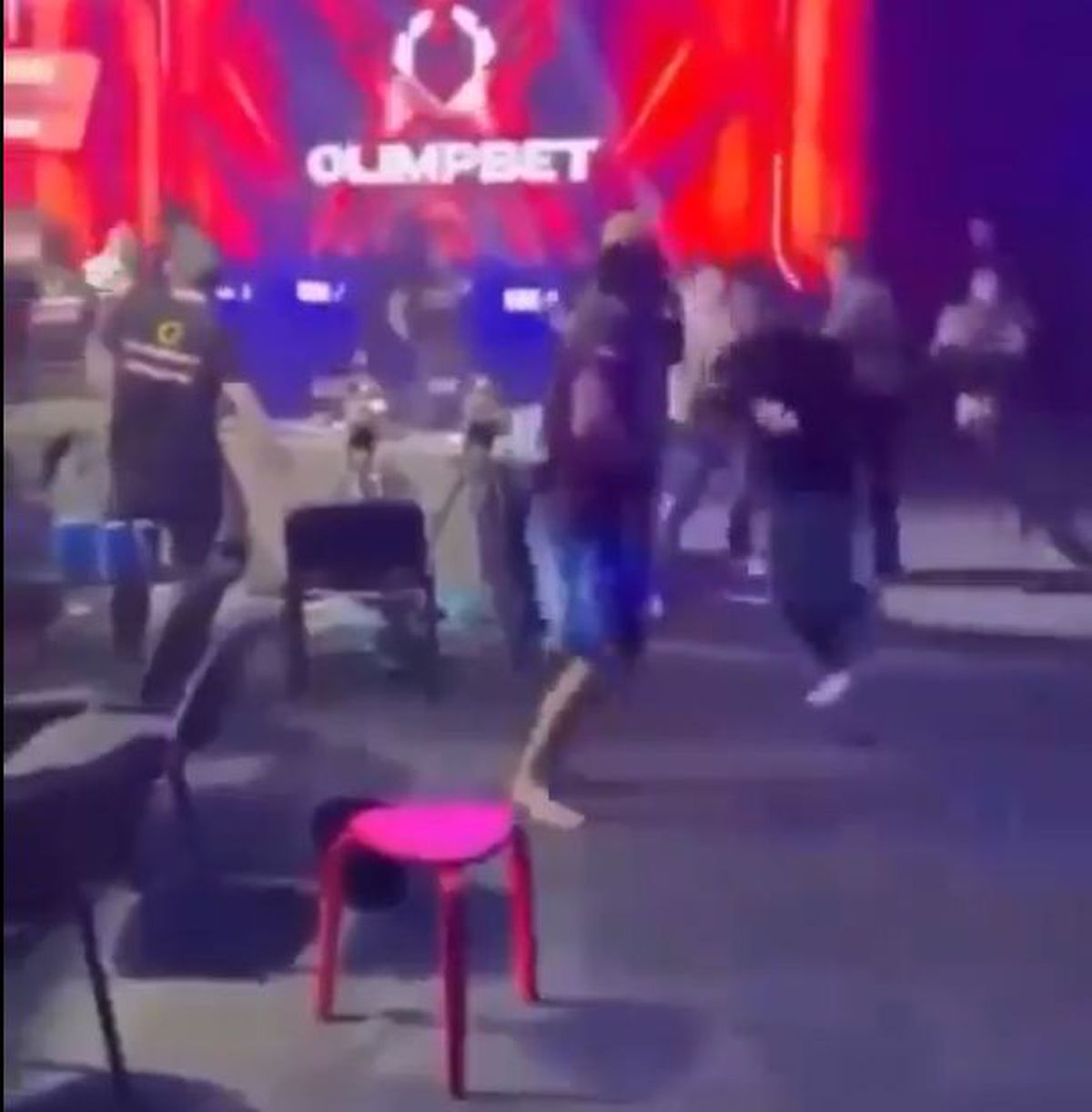 Prima reacție a lui Ali Heibati după ce a fost suspendat pe viață după ce a lovit o ring girl