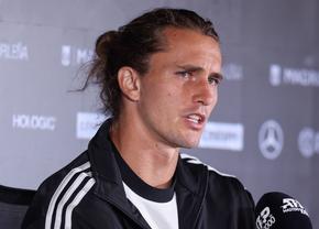 Alexander Zverev, reacție dură la adresa celui care l-a numit „bătăuș nenorocit”: „Peste tot vor exista idioți!”