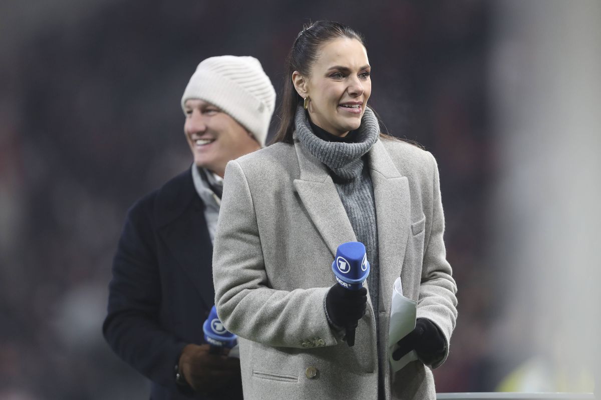 Ester Sedlacek, femeia despre care se crede că are o idilă cu Bastian Schweinsteiger