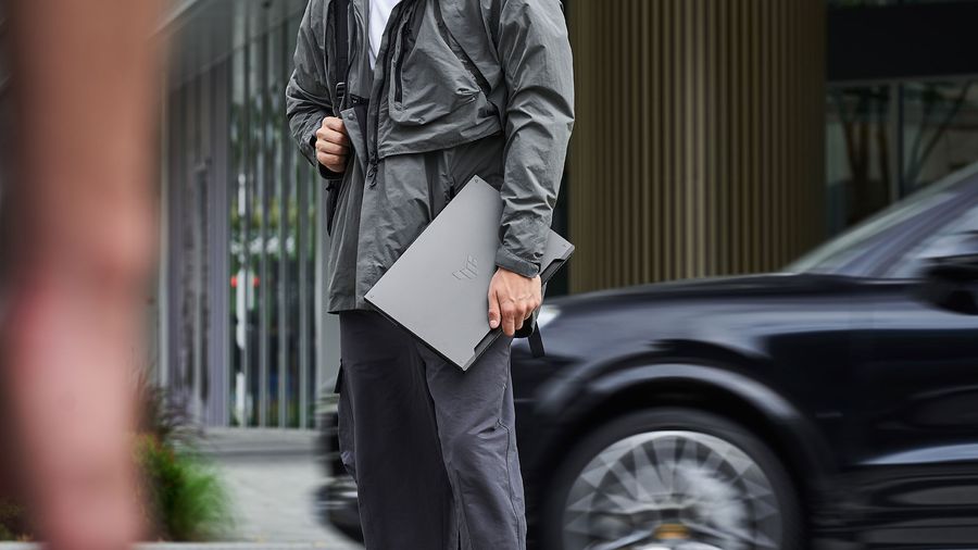 ASUS TUF Gaming F16 (FX607VU): experiență captivantă cu posibilități complete de actualizare