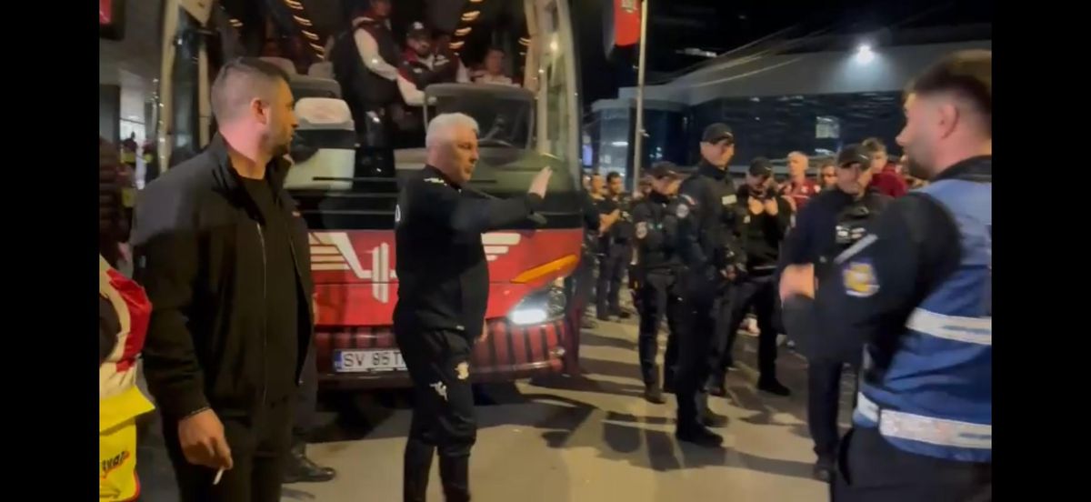 Marius Șumudică și-a anunțat demisia de la Rapid în fața fanilor