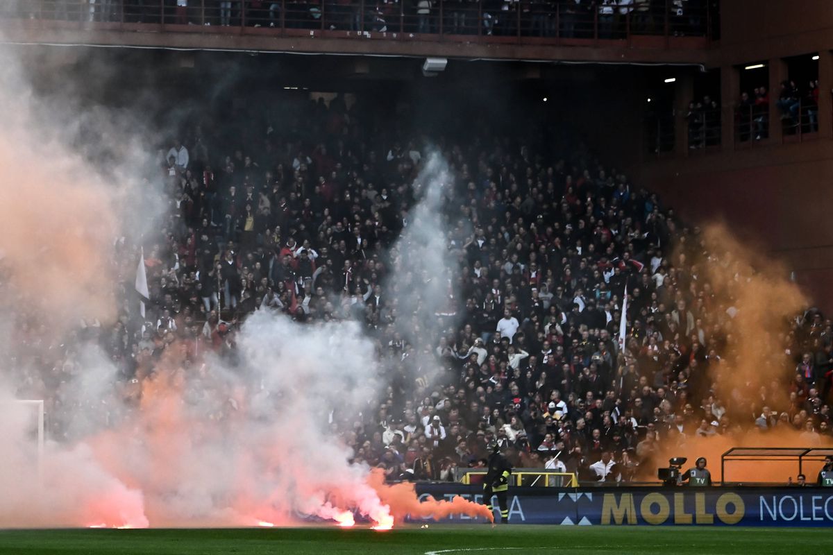 Dan Șucu are probleme cu suporterii și în Italia » Ultrașii celor de la Genoa au făcut HAOS cu Lazio