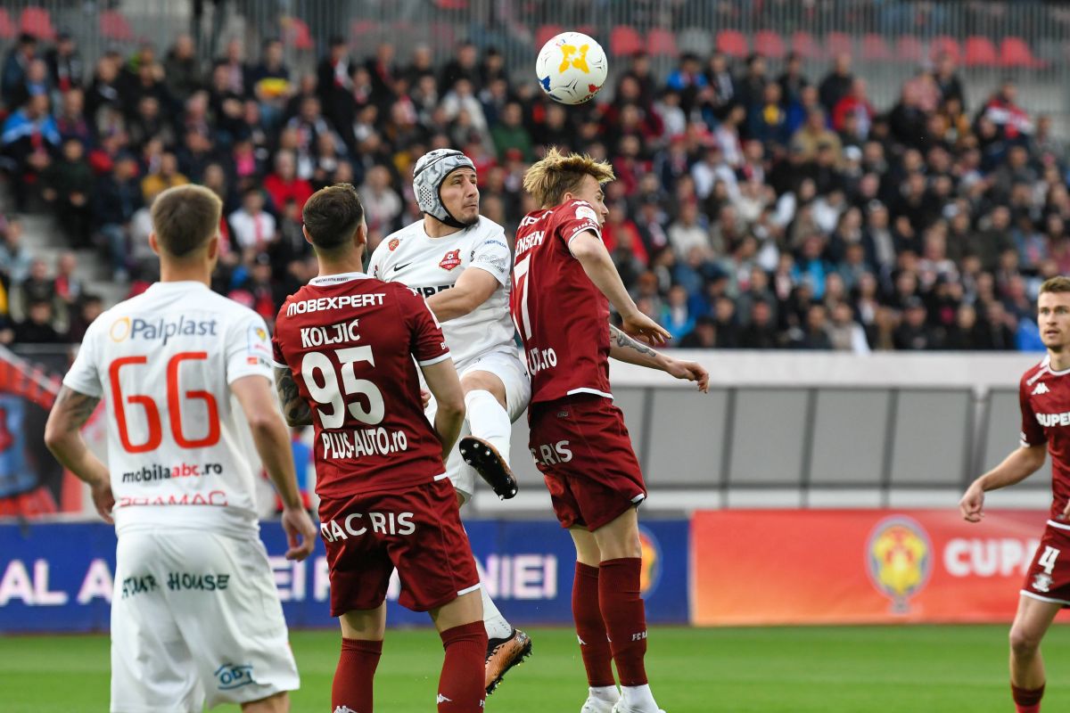Hermannstadt - Rapid 2-1 » L-au Bușit pe Șumudică! Sibienii elimină Rapid, sunt în finala Cupei și îi semnează, practic, sentința antrenorului giuleștean!