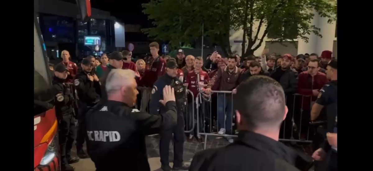 Marius Șumudică și-a anunțat demisia de la Rapid în fața fanilor