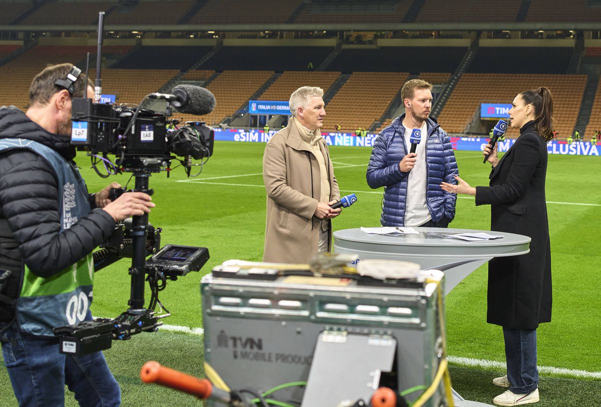 Ester Sedlacek, femeia despre care se crede că are o idilă cu Bastian Schweinsteiger