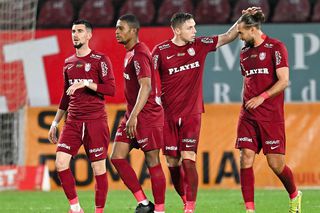 Gică Hagi, pus pe glume înainte de CFR Cluj - Farul: „Sper să nu joace”