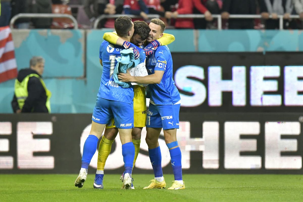 După gestul minunat oferit la finalul semifinalei, Coelho a spus: „Cu tot respectul pentru Dinamo...”