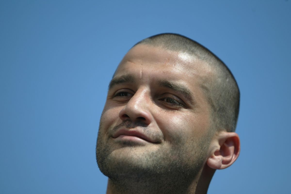 Cristi Chivu, inimă de reșițean » Imagini din 2010, de la dezvelirea bustului lui Mircea Chivu, regretatul său tată