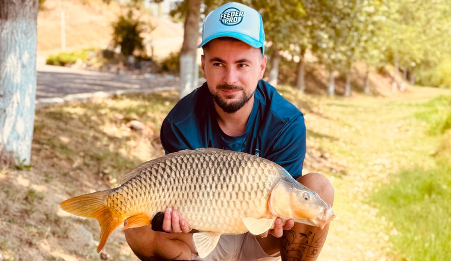 Pescuit la feeder: de la hobby la sport de competiție