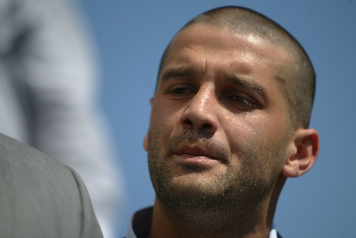 „Uitați-vă la el, e și o mână divină” » Poveștile emoționante ale oamenilor lângă care a crescut Cristi Chivu: „Fie iertat, tatăl lui nu-l lăsa să facă nimic!”