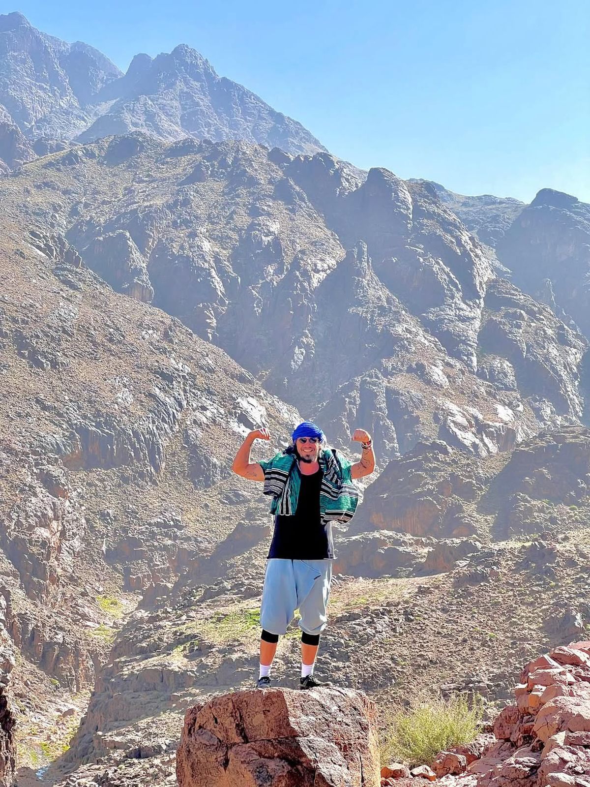 Marat Safin, fost număr 1 ATP, nomad în Munții Atlas