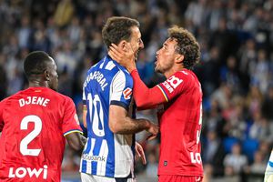 Internațional spaniol, în mijlocul unui scandal în La Liga: „Și-a pus mâna la gură ca să se ia de soția mea”